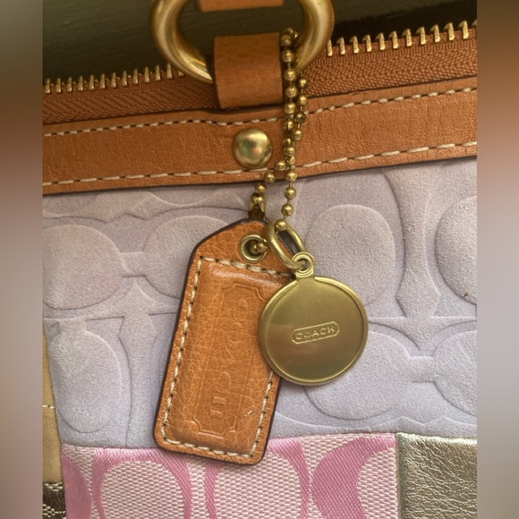 NEW LOWER PRICE VINTAGE Coach F11711 m patchwork tote pink & gold NEW WITH TAGS - Picture 7 of 15